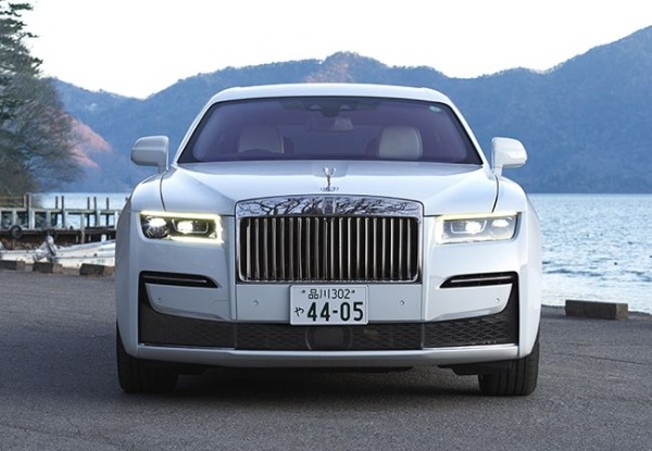 高級車の頂点。最新のロールス・ロイス・ゴーストは快適なだけじゃない、究極のドライバーズカー!