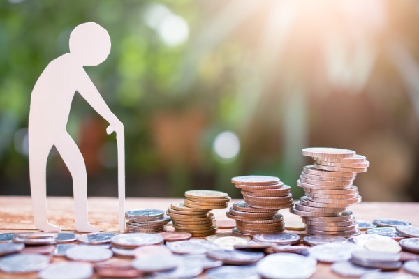年4回の高配当をいかして高所得者の「じぶん年金」はこうして作る
