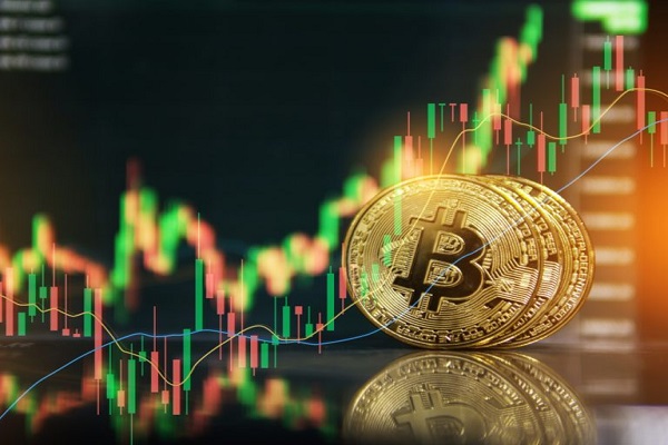 ビットコイン、5万ドルの上抜けに成功 東証株価指数はバブル期以来の水準に
