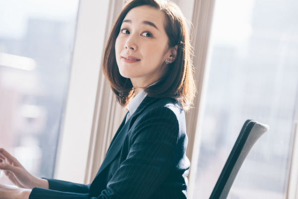 かっこいい女性行員はココが違う!