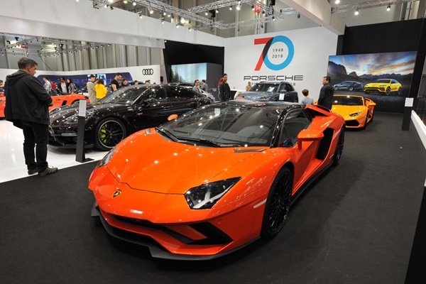 乗りたい,スポーツカー,6選